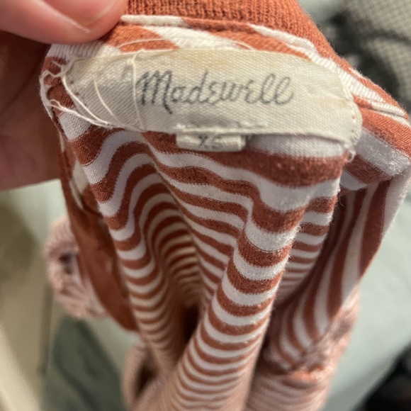 XS Madewell Ruffle-Sleeve Tee in Stripe - Picture 7 of 10